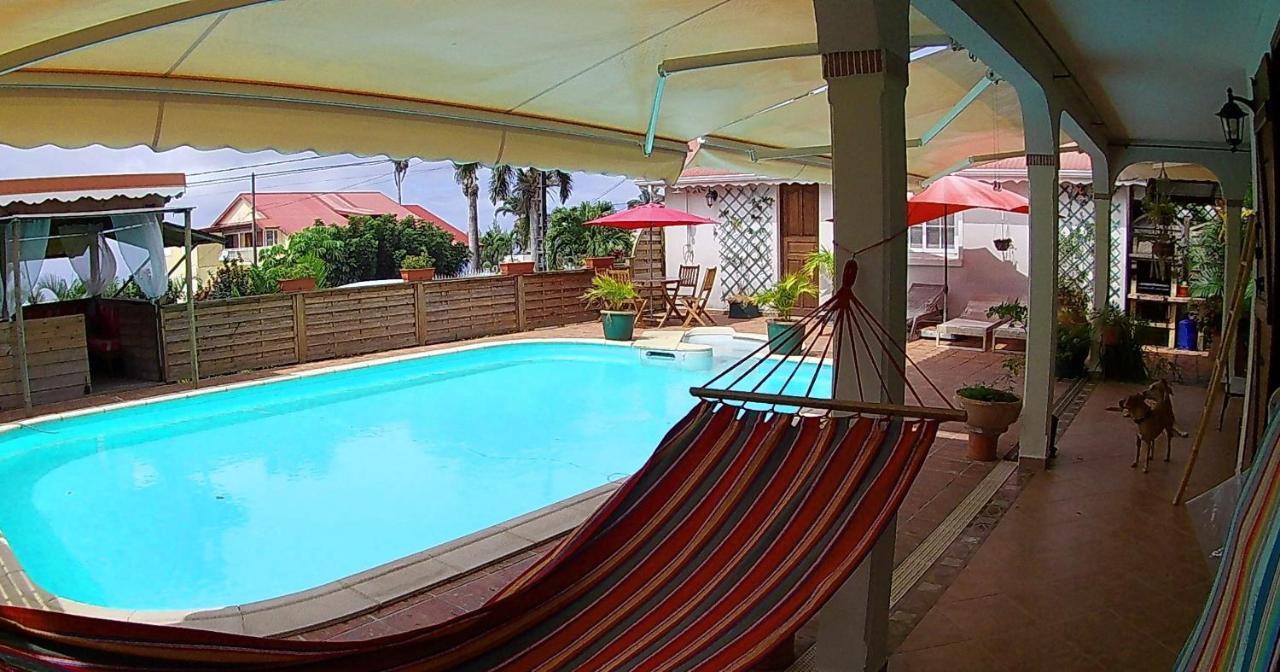 Agreable Chambre D'Hotes, Sdb, Piscine, Carbet Cuisine. サン・クロード エクステリア 写真